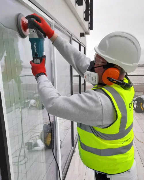 How we Remove Stubborn Marks on Glass